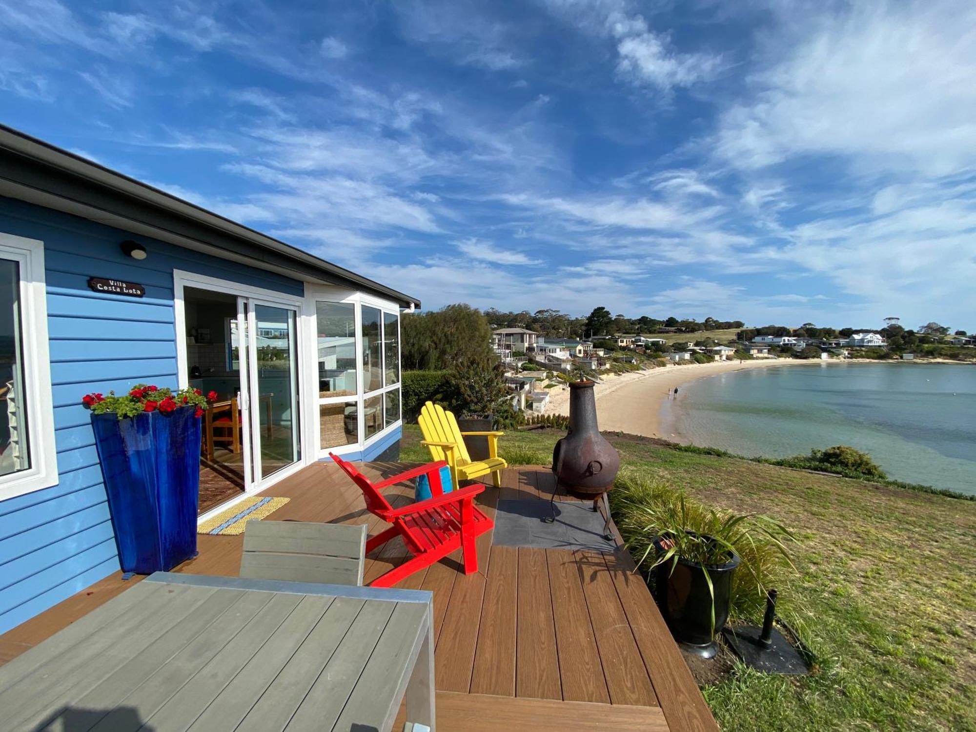 Beach Buoy Opossum Bay South Arm ภายนอก รูปภาพ